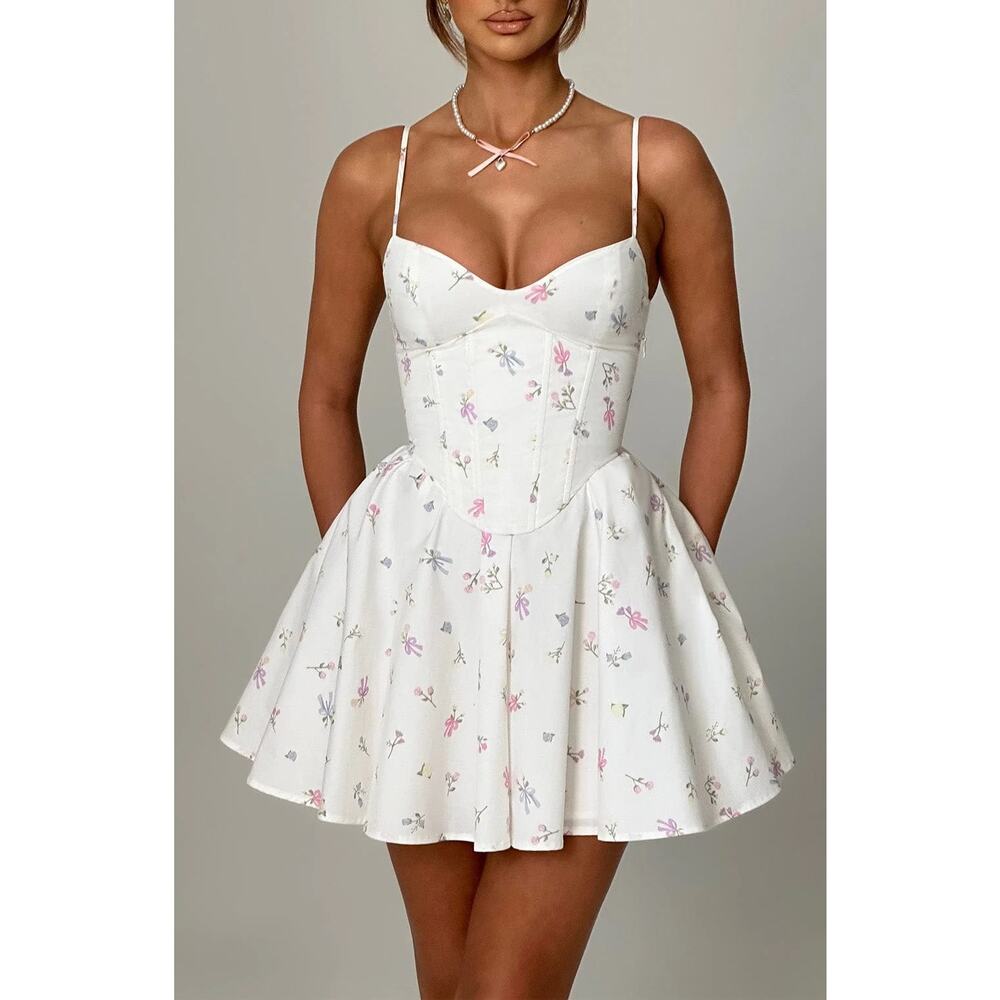 NWT Babyboo Analeigh White Multi Floral Corset Fit & Flare Mini Dress Size Small - Picture 3 of 16